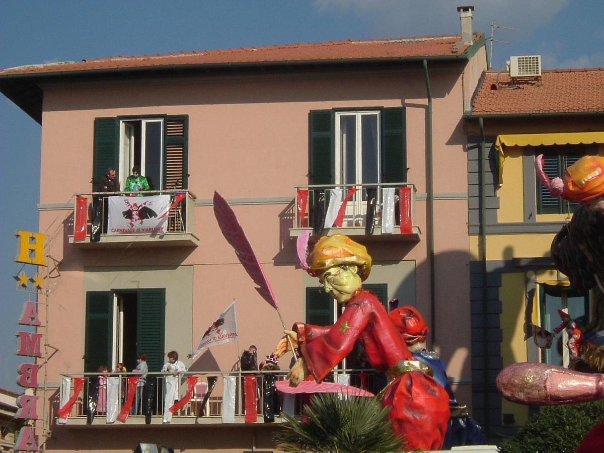 Hotel Ambra Viareggio Exterior foto